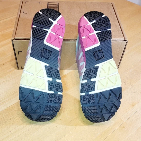 Timberland Work Shoes 
Women's Composite toe 
Timberland PRO Size 9.5 
NWOB - Picture 2 of 7